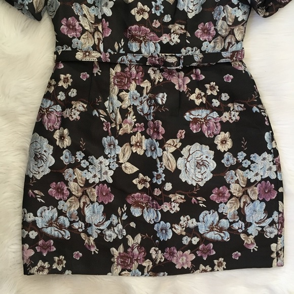 Gal Meets Glam Floral Tapestry Cocktail Mini Dress - Picture 4 of 8